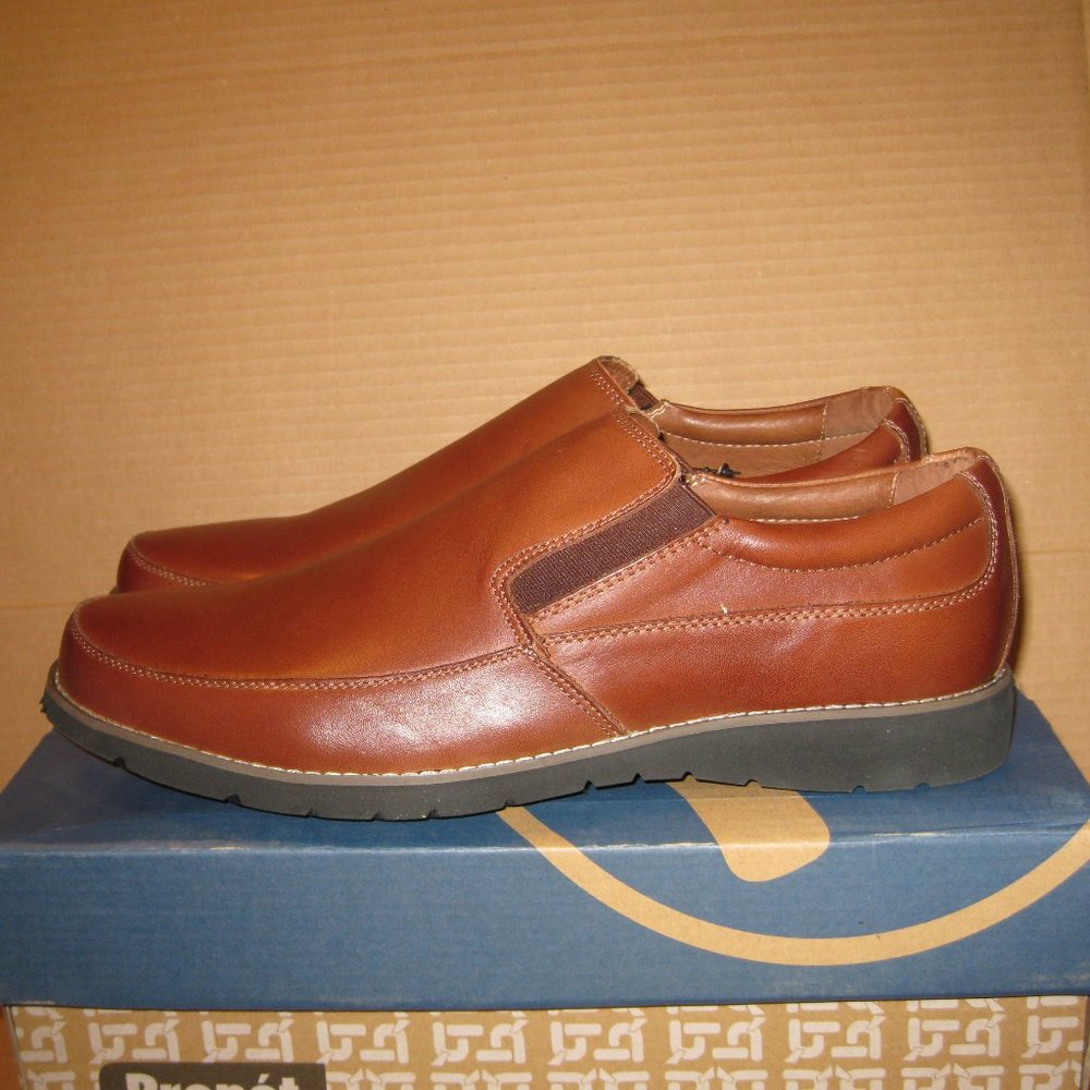 Propet Men's Grant Slip-On Loafer  Size: 12